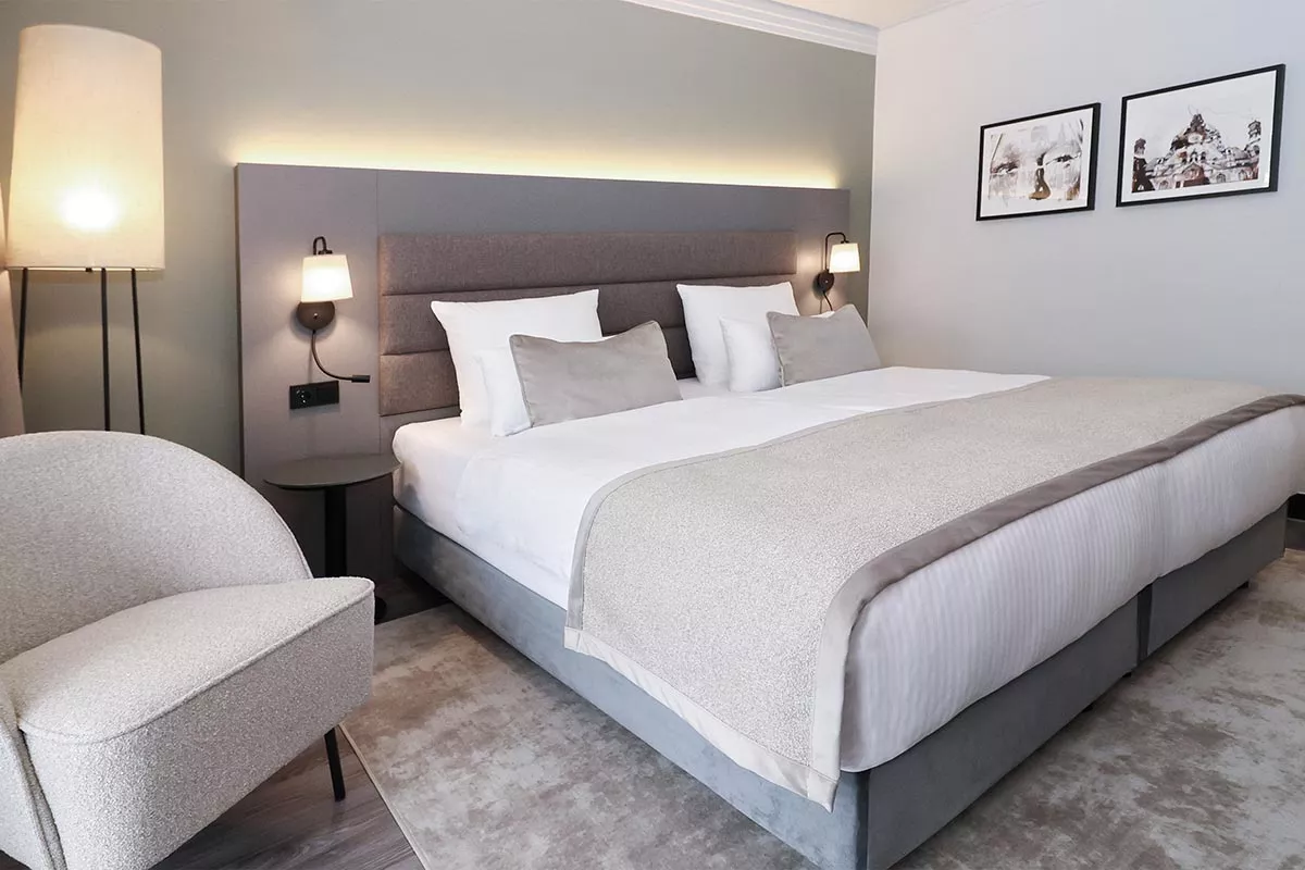 bk-pk.de | Galerie Leonardo Hotel Hannover