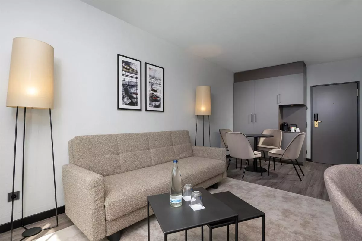 bk-pk.de | Galerie Leonardo Hotel Hannover